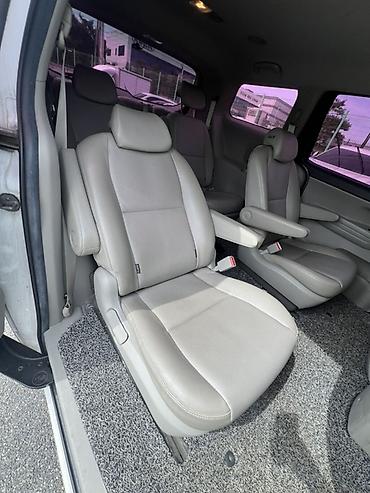 Унаа сатуу: Kia Carnival: 2019 г., 2.2 л, Автомат, Дизель, Вэн/Минивэн — 10