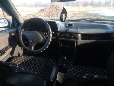 Daewoo: Daewoo Nexia: 2006 г., 1.6 л, Механика, Бензин, Седан