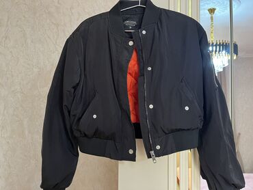 wolt geyim: Куртка S (EU 36), цвет - Черный