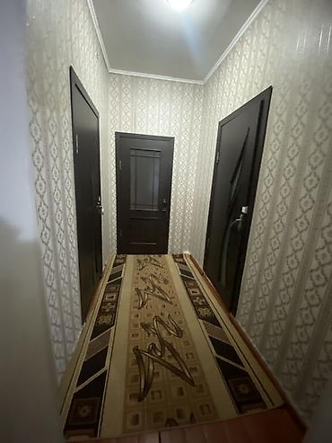 Продажа коттеджей и домов: 🚨 СРОЧНО! Продаётся 6-комнатный частный дом 📍 г. Бишкек, Свердловский — 9