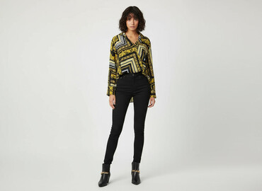 gianni versace signature t shirty: Сорочка жіноча, розмір L