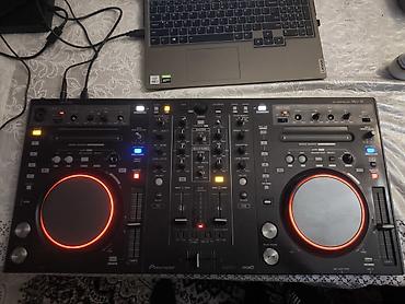dj controller az: Pioneer DDJ-S1 DJ Controller - 2 kanallı, 4 deck idarəetmə imkanı - — 1