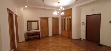 Uzunmüddətli kirayə mənzillər: Nəsimi rayonu, Zabitlər parkı yaxınlığında, “AF Center” binasında 4 — 13