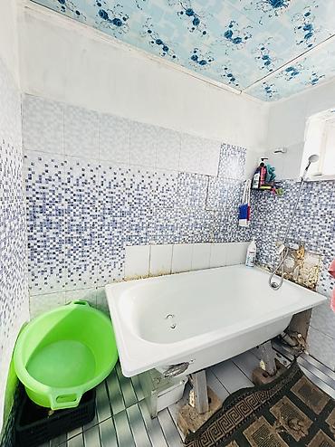 Продажа коттеджей и домов: 🏡 Срочно продается дом в ж/м Калыс-Ордо! ✨ Просторный и уютный дом — 13