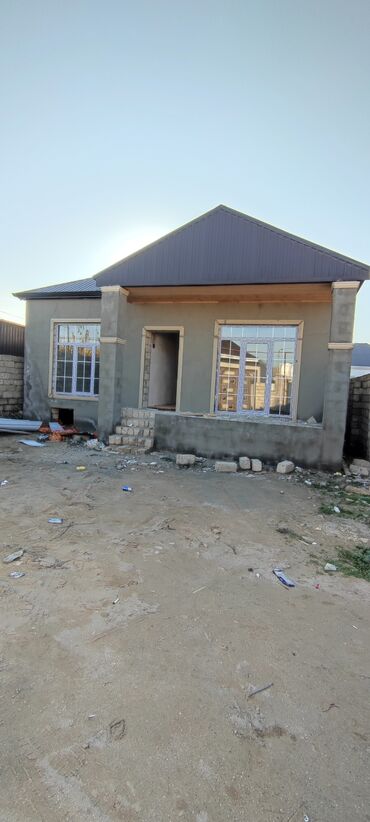 əhmədlidə evlərin qiyməti: Hövsan qəs. 3 otaqlı, 95 kv. m, Kredit var, Yeni təmirli