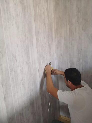 Plitə işləri: Hər növ oboyların yapışdırılması və təmiri