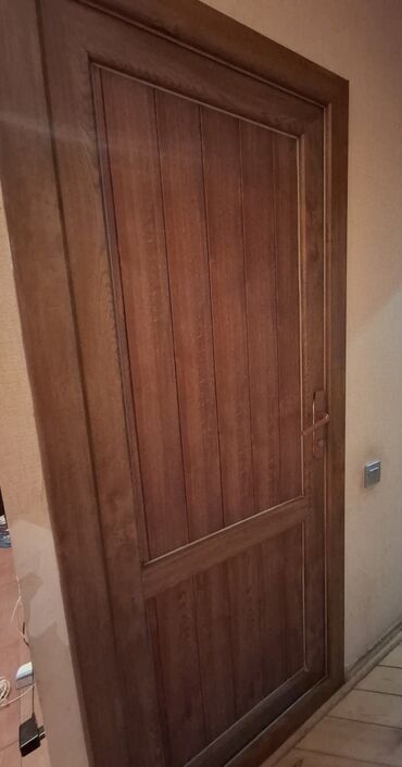 ванналар: Hamam qapısı.2m-83sm.Ünvan Ehmedli Neapol dairesi