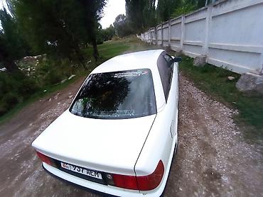 пежо 408: Audi 100: 1991 г., Механика, Седан — 1