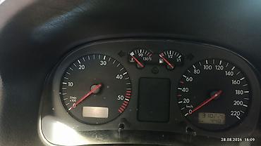 апаратура: Volkswagen Golf: 2001 г., 1.9 л, Механика, Дизель — 3