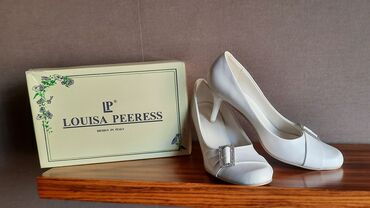 ботильоны на каблуке: Туфли, 37.5, цвет - Белый, Louisa Peeress