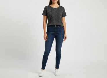 t shirty hugo boss: C&A, T-shirt damski, rozmiar XL