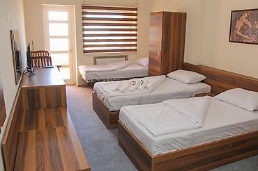 Kommersiya daşınmaz əmlakının satışı: Otel satış!! Obyektin ümumi ərazisi 1.5 hektardi. 3 mərtəbəli obyekt — 26