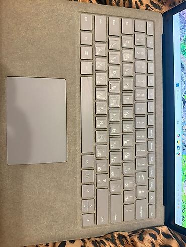 macbook 2017: Ноутбук Microsoft Surface Laptop (серия 3/4) в цвете Platinum - Экран — 2