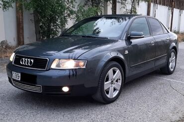 Audi: Audi A4: 1.8 l | 2004 il Sedan