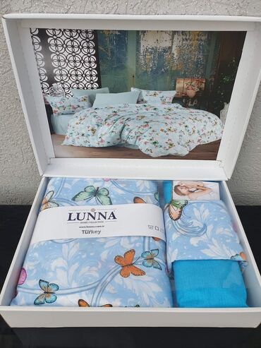 Posteljina: LUNA POSTELJINE CENA: 3100 DIN Materijal: 100% pamuk Komplet — 5