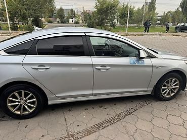 соларис машина: Hyundai Sonata: 2019 г., 2 л, Автомат, Газ, Седан — 4