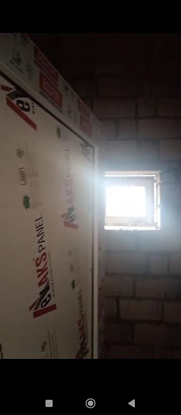 qara qarayevdə: Salam avtozavodda var 3sotda 1 otağı,kolidoru,hamam tualeti 30 minə — 1