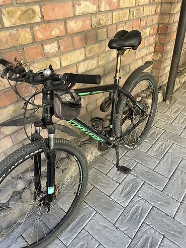 single speed: Горный велосипед Forward (надпись на раме) на 29" колесах с — 1