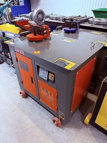 Оборудование для производства: Арматурогибочный станок GF25 (Hoop Bending Machine) Назначение: - — 2