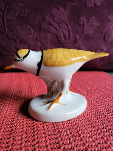 Ostali kućni dekor: Figura nova porcelanska 70te. Visina. 7cm. Duzina. 11,5cm — 6