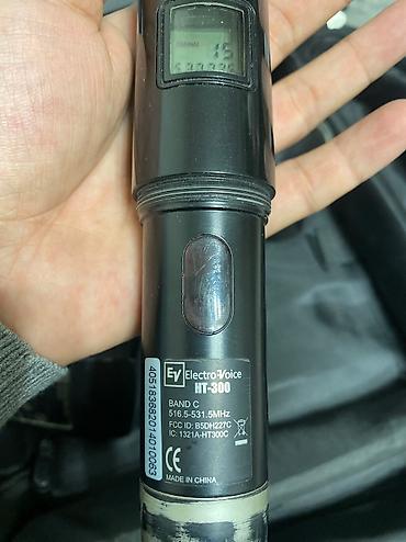 Вокальные микрофоны: Дистанционный микрофон Electro-Voice Model R 300 receiver Band C — 11