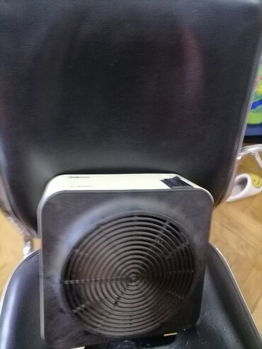 Kaloriferi: Grejalica ISKRA 2000w duvaljka ispravna. Ima i samo ventilator — 3