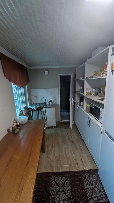 обменяю квартиру на дом: 4 комнаты, 62 м², 8 соток, Сокулук, Собственник — 4