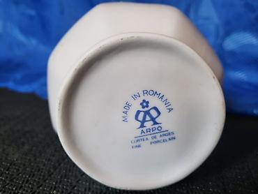 trimer lilly: Vaza nova Apro porcelan iz 70ih.godina. Vaza nova,bez ostecenja,sve — 9