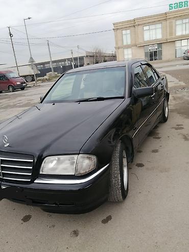 mersedes g 63: Mercedes-Benz C-Class: 2.2 l | 1999 il Sedan — 3