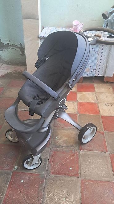 uşaqlar ucun gəlinliklər: Stokke scoot tipli uşaq arabası - Rəng: tünd boz (melanj) - Təkərlər — 1