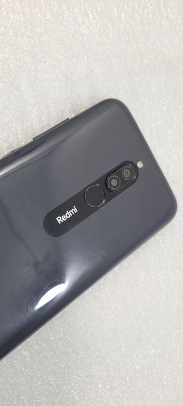 купить телефон в рассрочку без участия банка: Redmi, Redmi 8, Колдонулган, 64 ГБ, түсү - Кара, 2 SIM