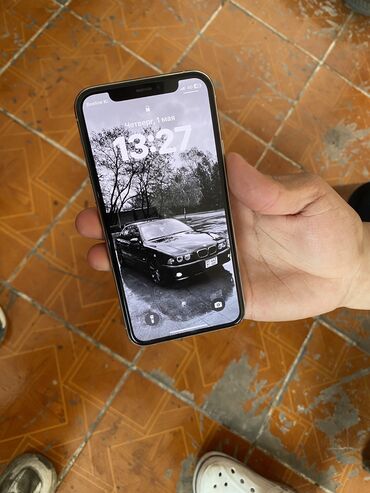 телефон айф: IPhone 11 Pro, Б/у, 256 ГБ, Белый, Чехол, 77 %