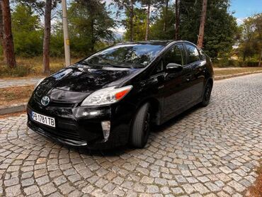 Transport: Toyota Prius: 1.8 l | 2014 year Hatchback