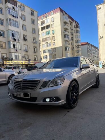 Mercedes-Benz: Mercedes-Benz E 220: 2.2 l | 2011 il Sedan -da lalafo.az — 24 Mercedes-Benz: Mercedes-Benz E 220: 2.2 l | 2011 il Sedan — 24