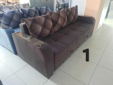 Прямые диваны: Продаю диваны мустанг по городу доставка бесплатно звоните ватсап — 3