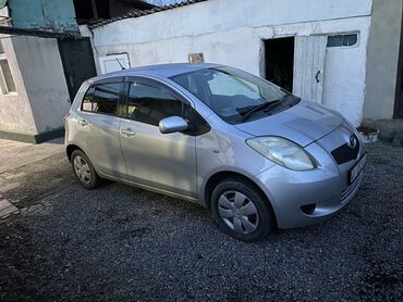 Toyota: Toyota Vitz: 2005 г., 1 л, Автомат, Бензин, Хетчбек