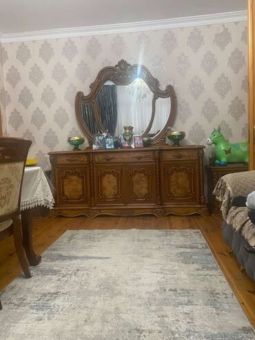 Yataq otağı dəstləri: İkinəfərlik çarpayı, Dolab — 9