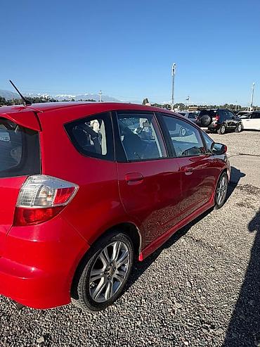 фит 1: Honda Fit: 2009 г., 1.5 л, Автомат, Бензин, Хэтчбэк — 6