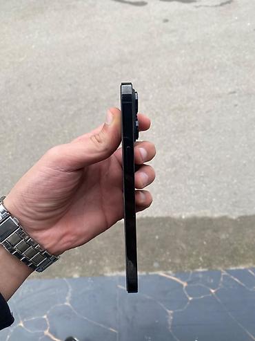 15 pro: IPhone 14 Pro Max, Qara, Face ID — 7