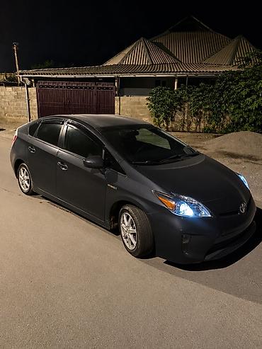 byd e6: Toyota Prius: 2013 г., 1.8 л, Автомат, Гибрид, Хэтчбэк — 1