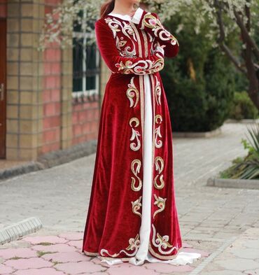 Платья на кыз узатуу: Оптом‼️Оптом‼️Оптом‼️ Продаются новые костюмы и платья ручной работы! — 2