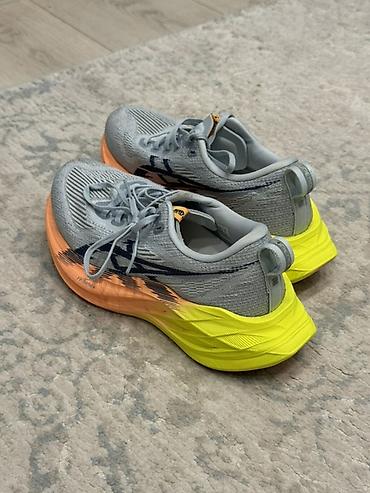 asic: Кроссовки для бега Asics Superblast - Модель: Asics Superblast (серия — 3