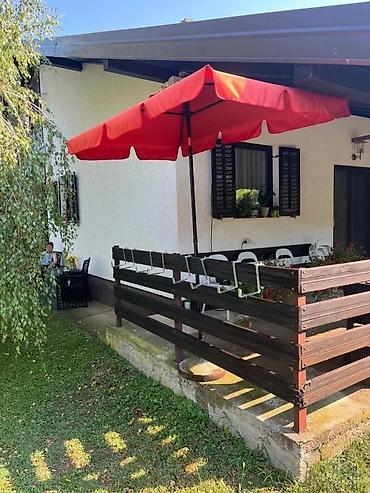 Suncobrani, tende i paviljoni: Veliki baštenski/suncobran za terasu – crveni - Prečnik krošnje — 2