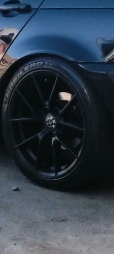 Təkərlər: İşlənmiş Disk təkər BMW 255 / 35 / R 18, 5 Boltlu