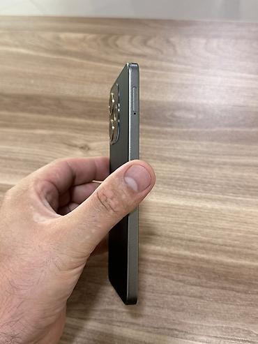 oppo a5 pro: Oppo A5 Pro, 256 GB, rəng - Qara, Sensor — 3