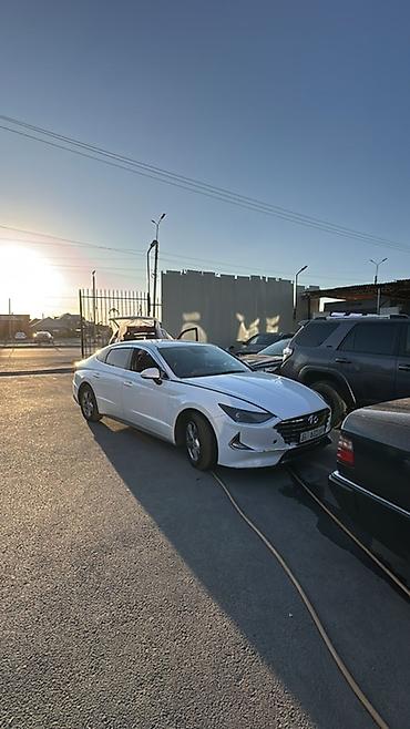sonata: Hyundai Sonata: 2019 г., 2 л, Автомат, Газ, Лифтбек — 3