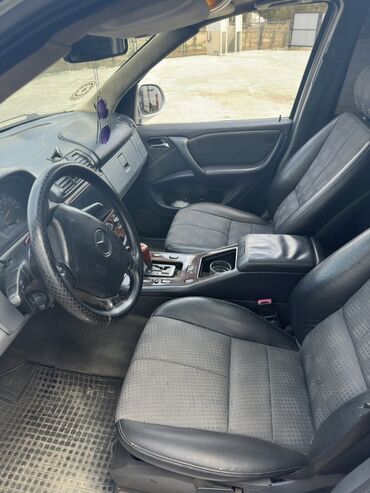 Mercedes-Benz: Mercedes-Benz M-Class: 3.2 l | 1999 il Ofrouder/SUV — 4