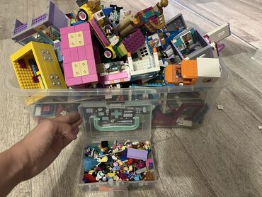 игрушка для девочек: Продаю лего Lego. Все оригинальные, для девочки. Цена 6000 за всё. 6,5