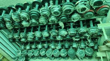 Гантели: Гантели — это: 💪 Увеличивают силу и мышцы ⚖️ Выравнивают нагрузку на — 13