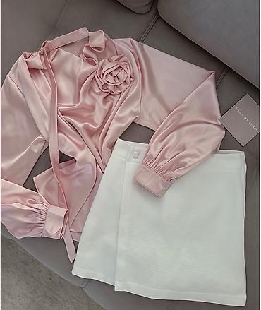 Kompleti: Satenska kosulja dostupna u velicina s m l xl
2000 din — 14
